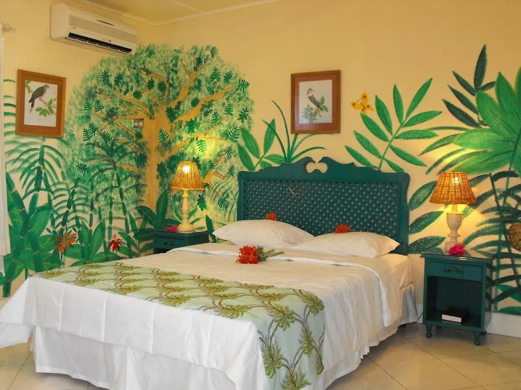 Bar B Barn Hotel Negril
