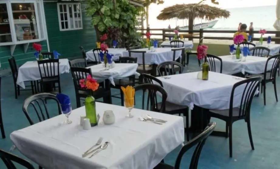 Bar B Barn Hotel Negril Jamaica